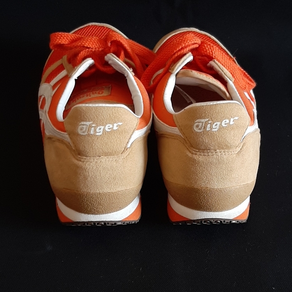 Onisuka Tiger shoes Orange and Tan 6 - Picture 5 of 5